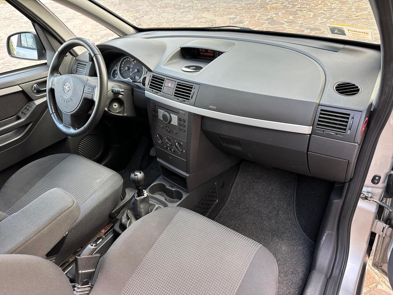 Opel Meriva 1.4 16V GPL-TECH Club