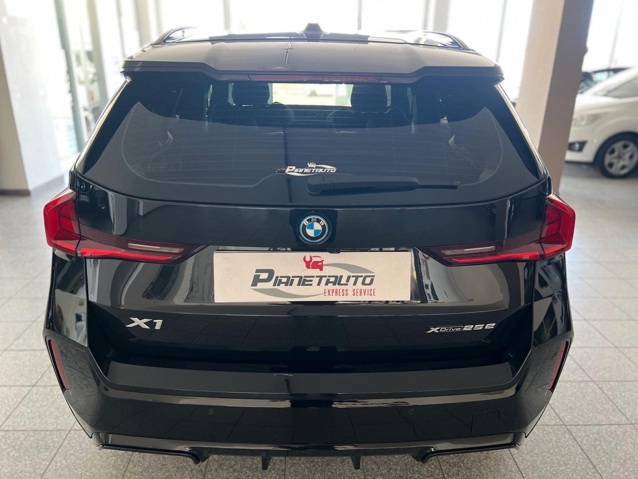 Bmw X1 xdrive 25e MSport AUTO NIGHT NAVI/LED/PELLE.. NUOVA!