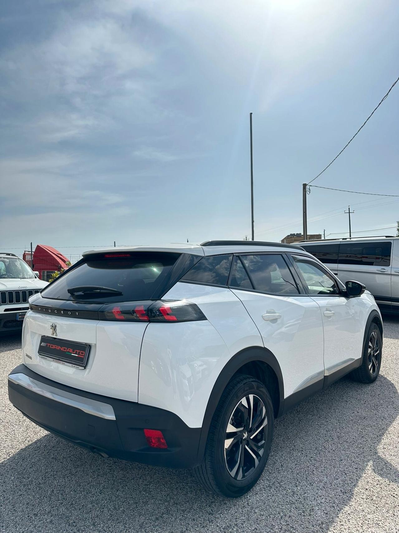 Peugeot 2008 PureTech 100 S&S Allure