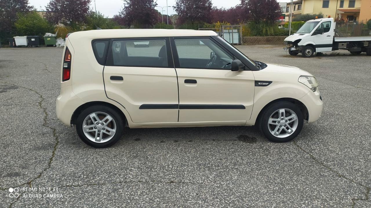 Kia Soul 1.6 CVVT Active Bi-Fuel