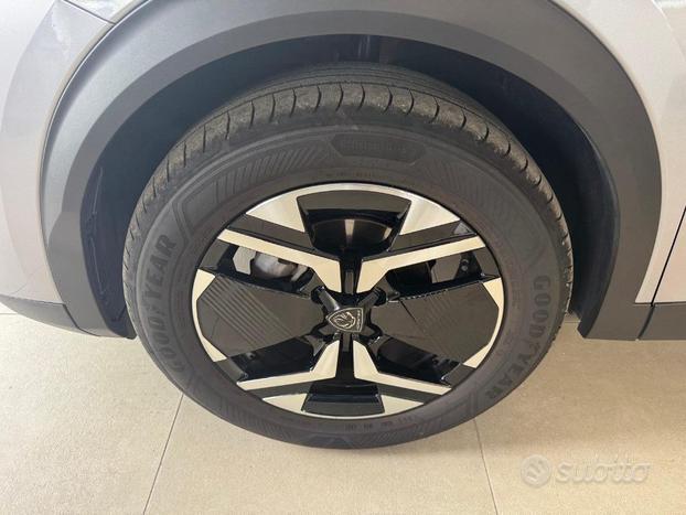 PEUGEOT 2008 PureTech 100 S&S Allure