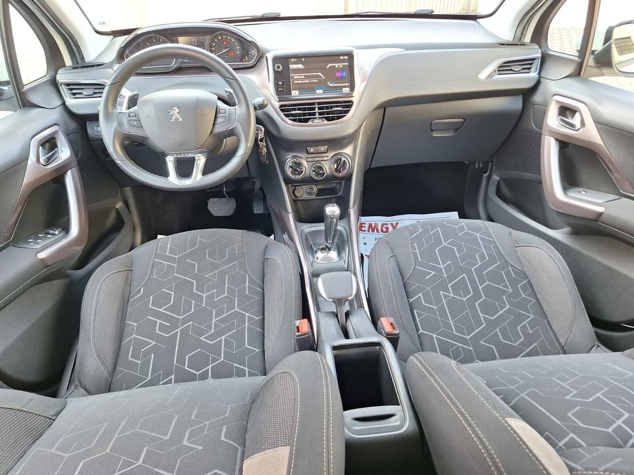 Peugeot 2008 1.2 VTi 82CV *AUTOMATICO