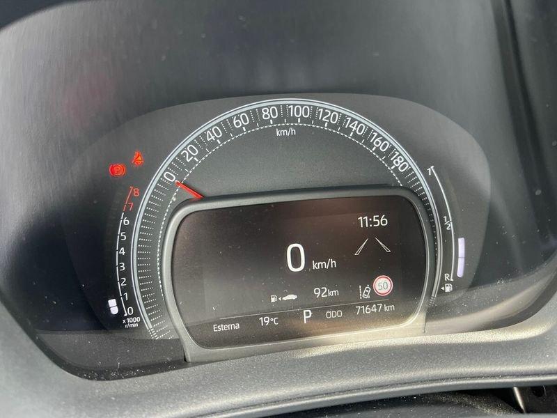 Toyota Aygo X 1.0B (72 CV) Lounge S-CVT