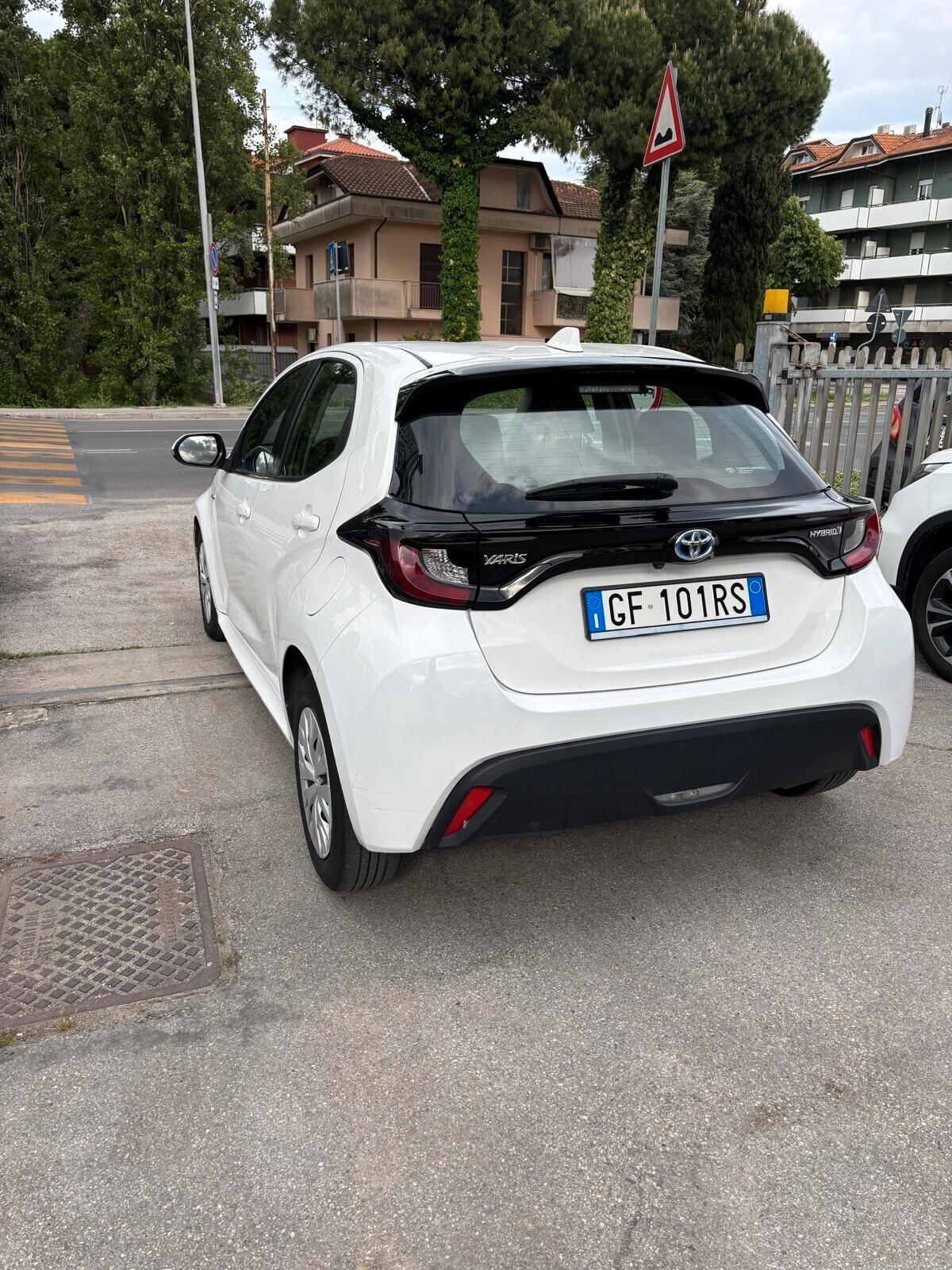 Toyota Yaris 1.5 Hybrid 5 porte Active NESSUN VINCOLO