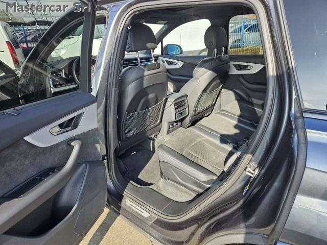AUDI Q7 60 3.0 etfsi S line Plus quattro tiptronic GC135PE