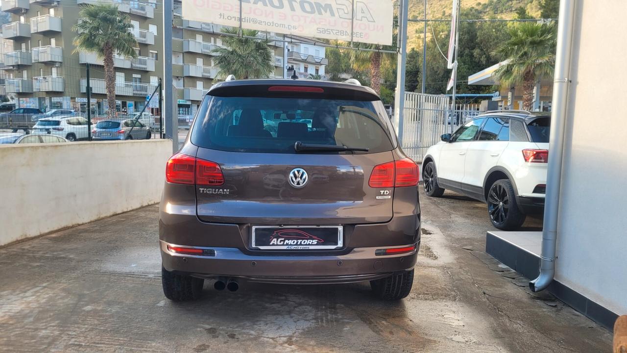 Volkswagen Tiguan 2.0 TDI 110 CV Sport & Style BlueMotion Technology