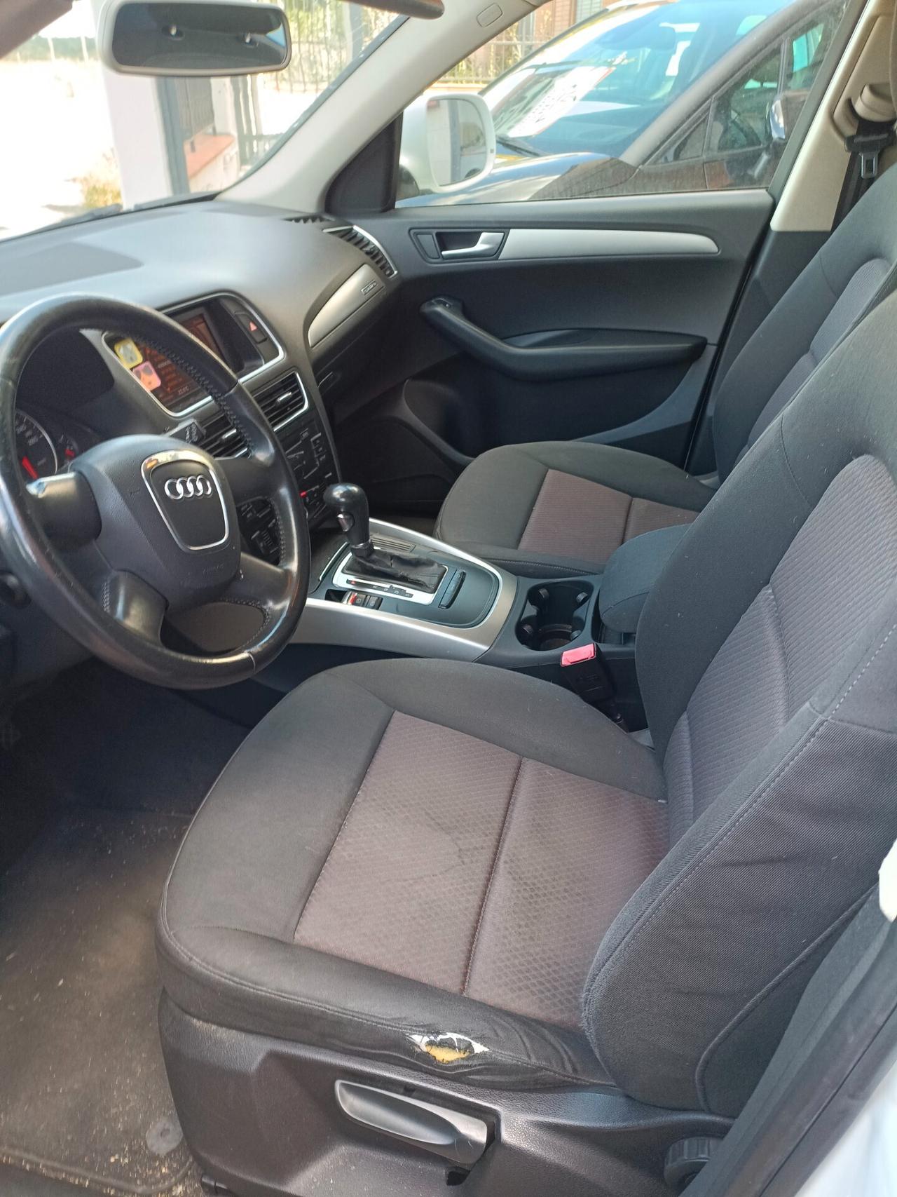 Audi Q5 2.0 TDI 170 CV quattro S tronic (danni a carrozzeria come da foto)