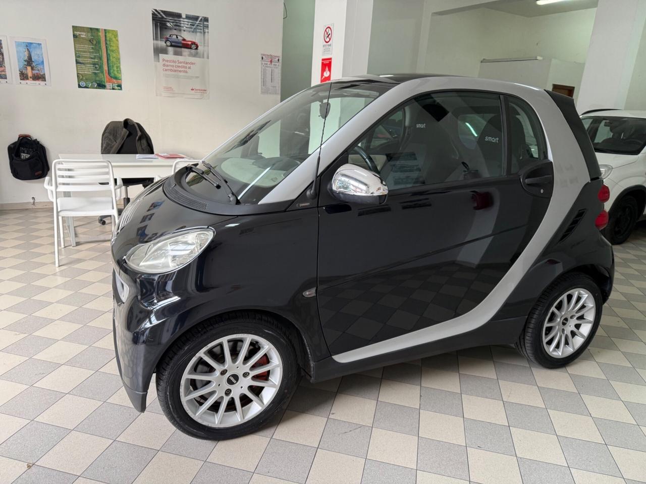 Smart ForTwo 800 33 kW coupé passion cdi