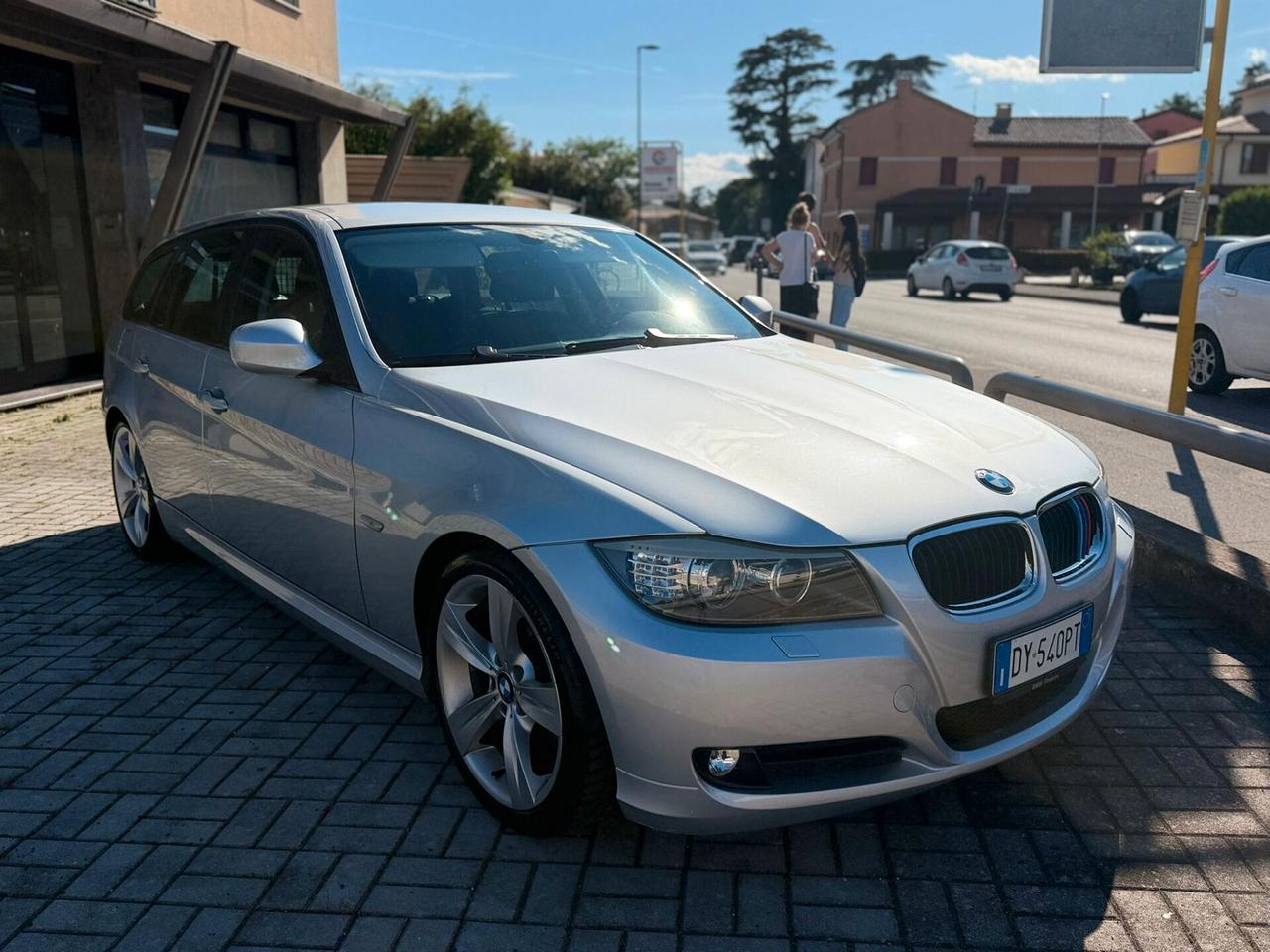 Bmw 320 320d cat Touring Attiva