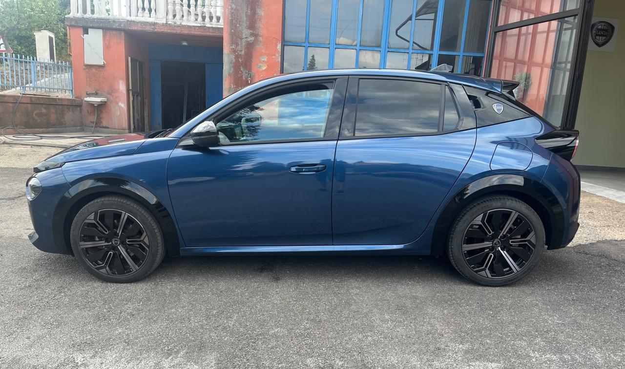 Lancia Ypsilon Hybrid DCT Edizione Cassina-Km17500-