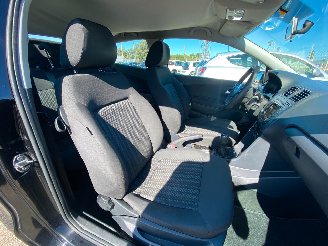 VOLKSWAGEN Polo 1.0 Benz. UNIPRO' / NEOPATENT.