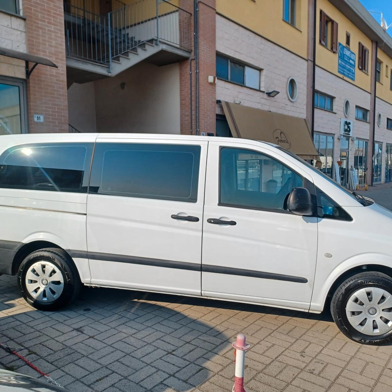 9 POSTI MERCEDES VITO 2.2 TDI AUTOM. PERFETTO