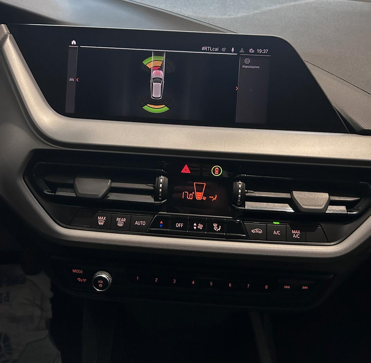 Bmw 116 116d 5p. Advantage