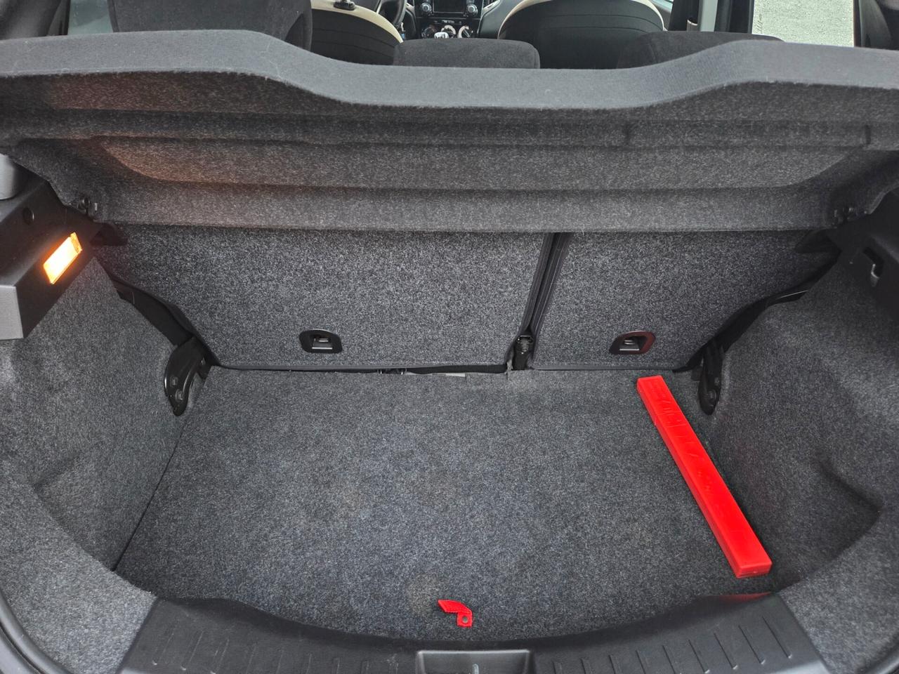 Lancia Ypsilon NEOPATENTATI - 2017