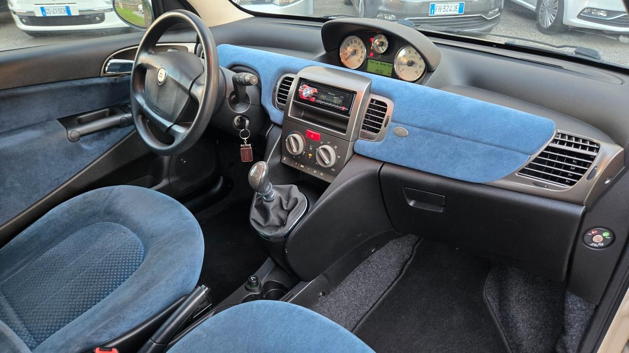 Lancia Ypsilon 1.2 Neopatentati 104600Km Euro4