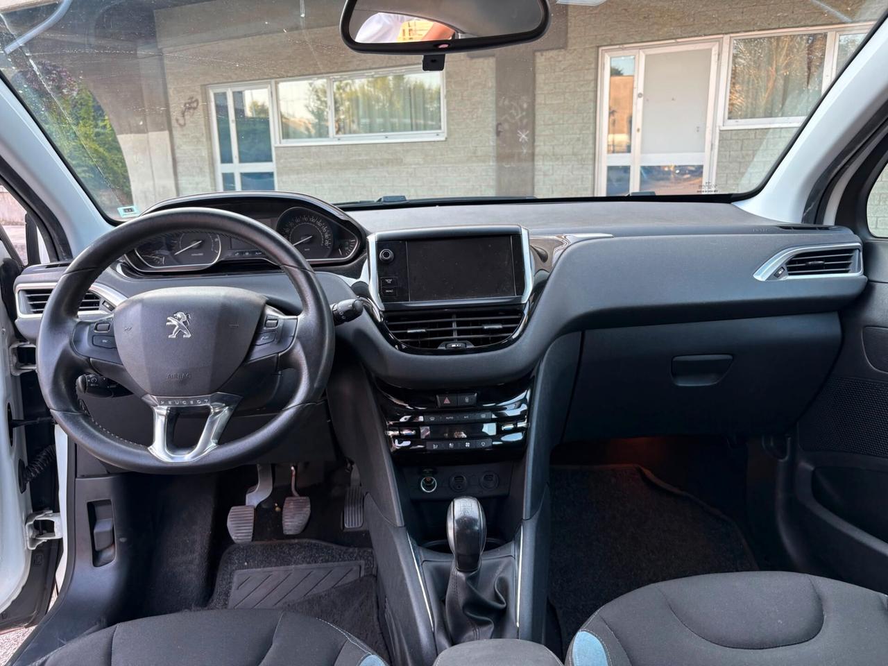 Peugeot 207 1.4 8V 75CV 3p. Energie neopatentati