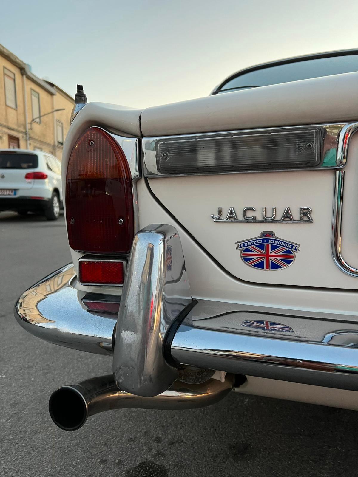 Jaguar XJ6 3.4 160CV SALON