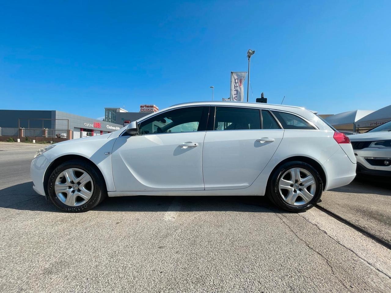 Opel Insignia 2.0 CDTI Sports Tourer Cosmo
