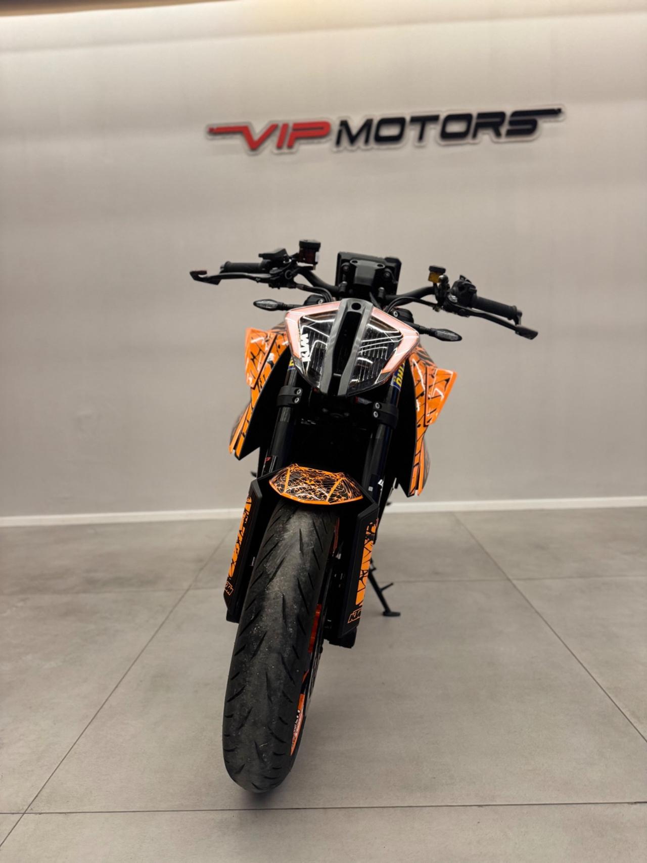 KTM SUPERDUKE 1290 R SCARICO AKRAPOVIC