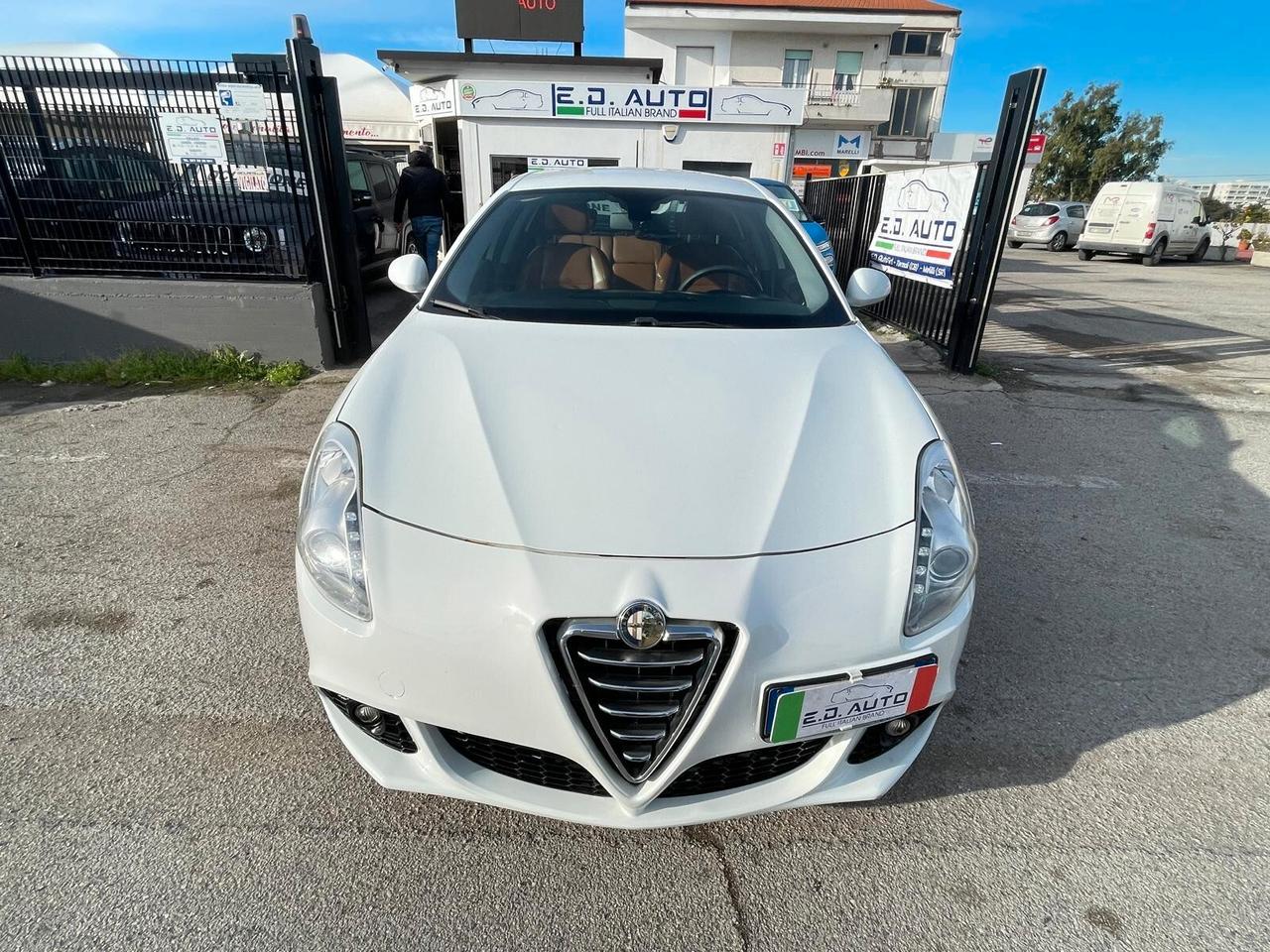 Alfa Romeo Giulietta 1.6 JTDm-2 105 CV Distinctive