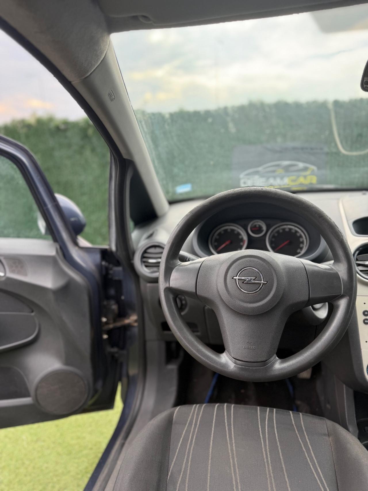 Opel CORSA 2007 1.2 BENZINA NEOPATENTATI 5 PORTE