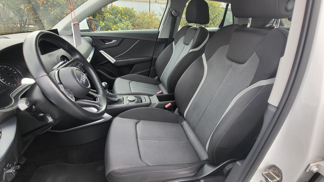 Audi Q2 1.6 TDI Business 116CV