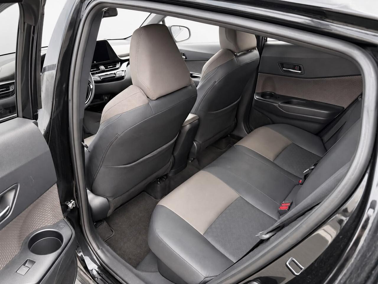 Toyota C-HR lounge