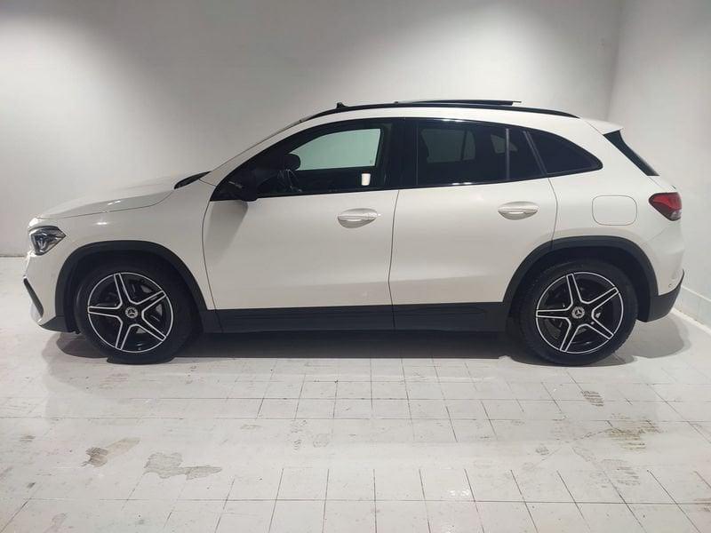 Mercedes-Benz GLA GLA 200 d Automatic Premium