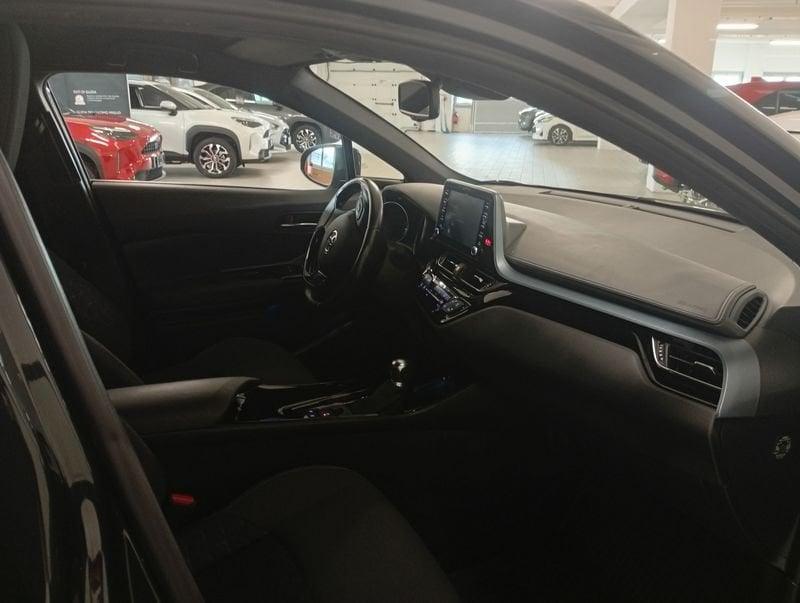 Toyota C-HR C-HR 1.8 Hybrid E-CVT Trend