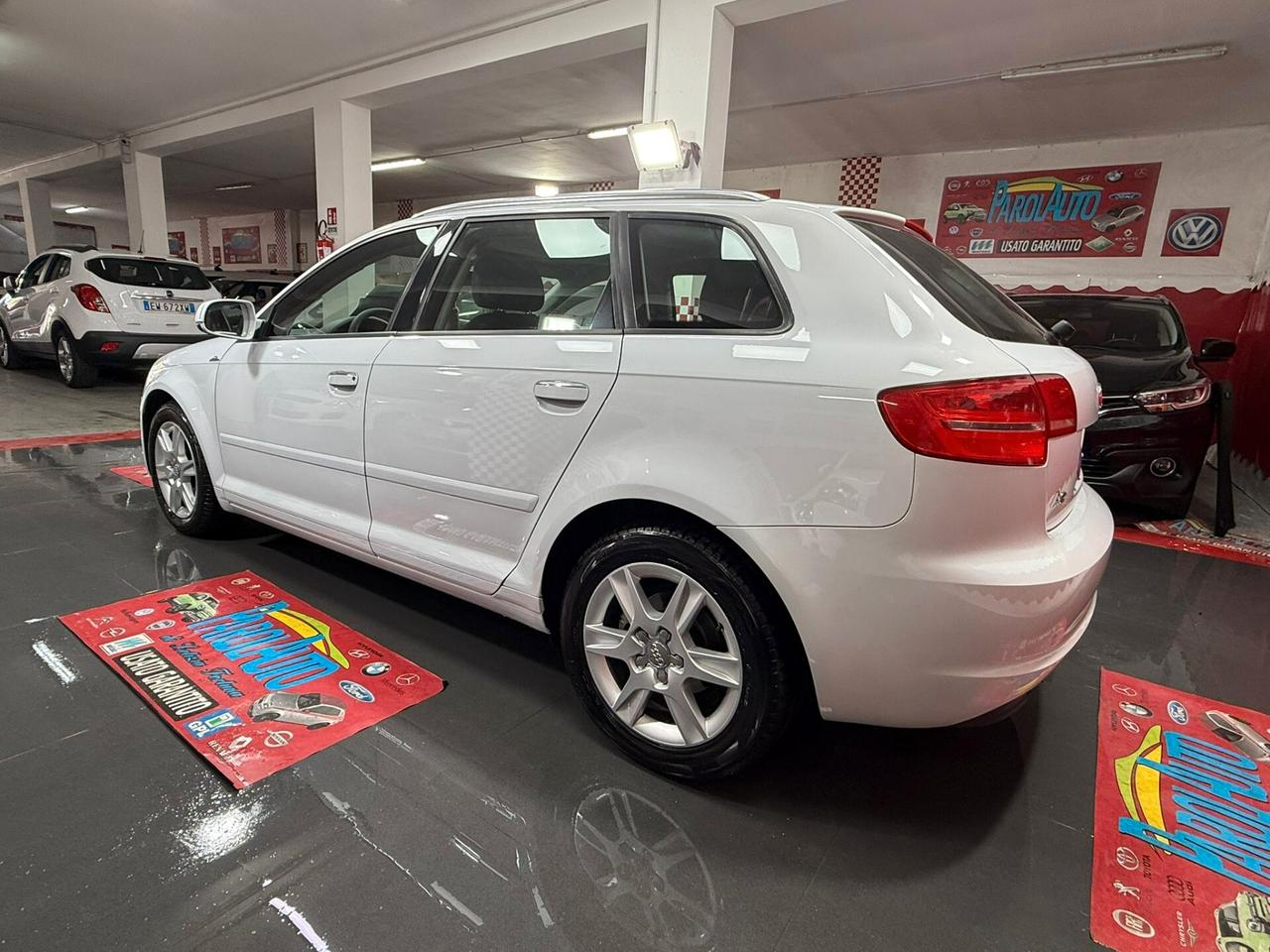Audi A3 SPB 1.6 TDI 90cv Young - 2013