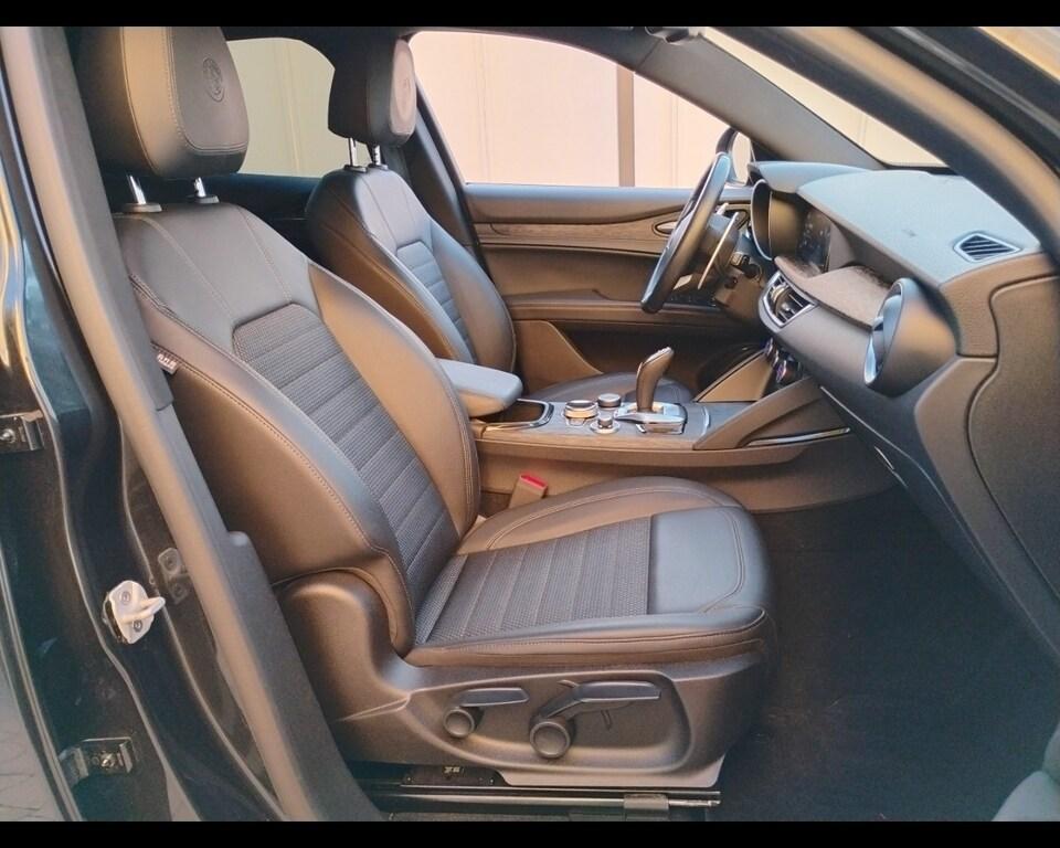 Alfa Romeo Stelvio 2.2 Turbo Ti RWD AT8