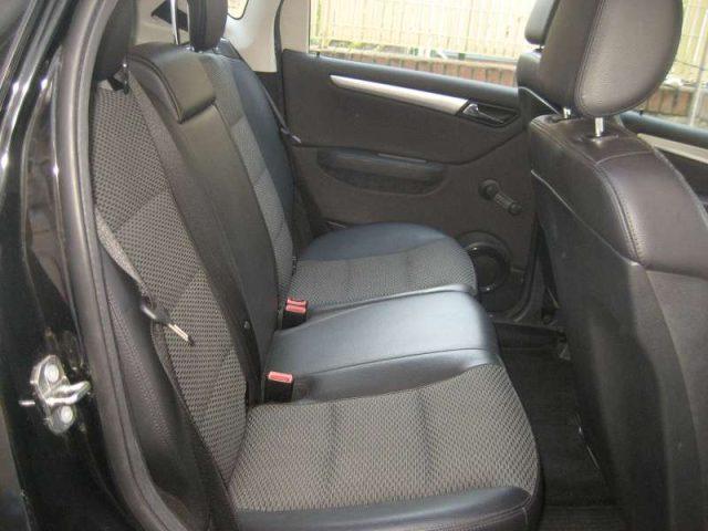 MERCEDES-BENZ A 160 AUTOMATIC PREMIUM