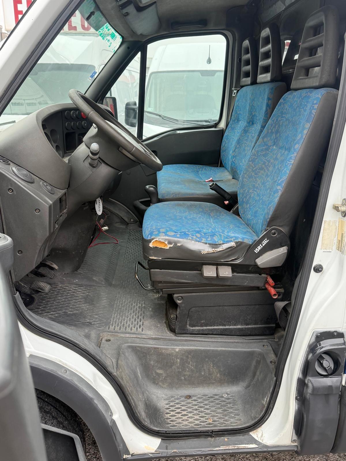 Iveco Daily 2.8 TDI Daily 35C13 PASSO LUNGO