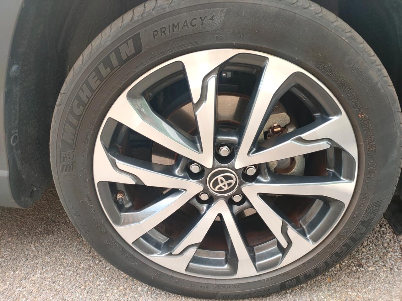 Toyota Corolla Cross 2.0 Hybrid 197CV E-CVT Lounge