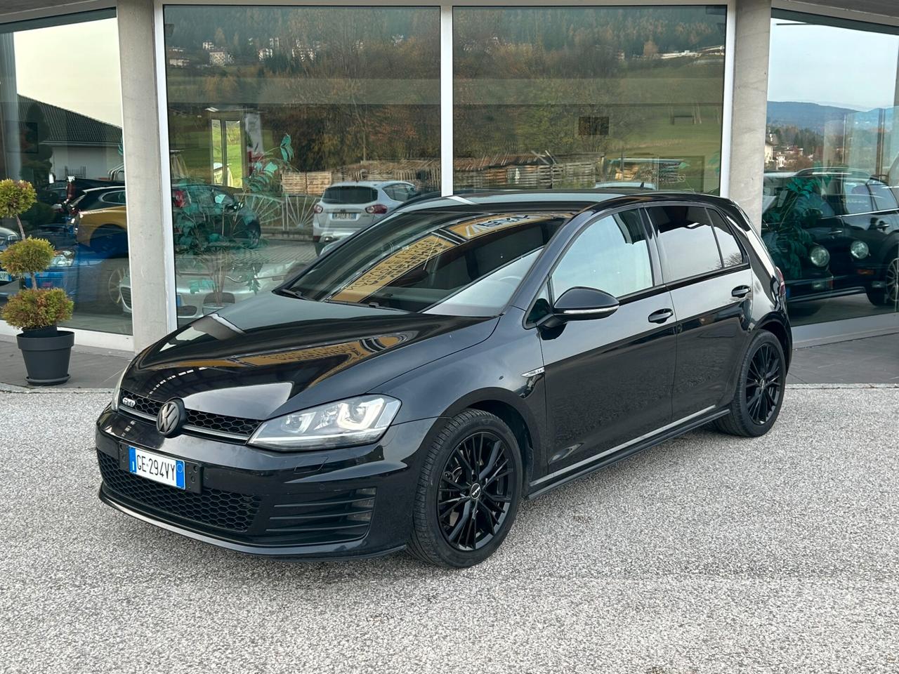Volkswagen Golf GTD 2.0 TDI 184cv 5p. "MANUALE"
