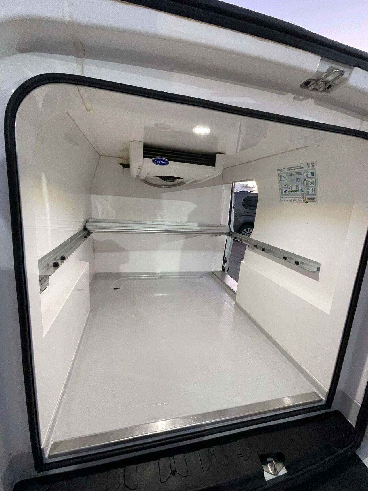 FIAT DOBLO' FURGONE FRIGO APT 0° VALIDA 03/27