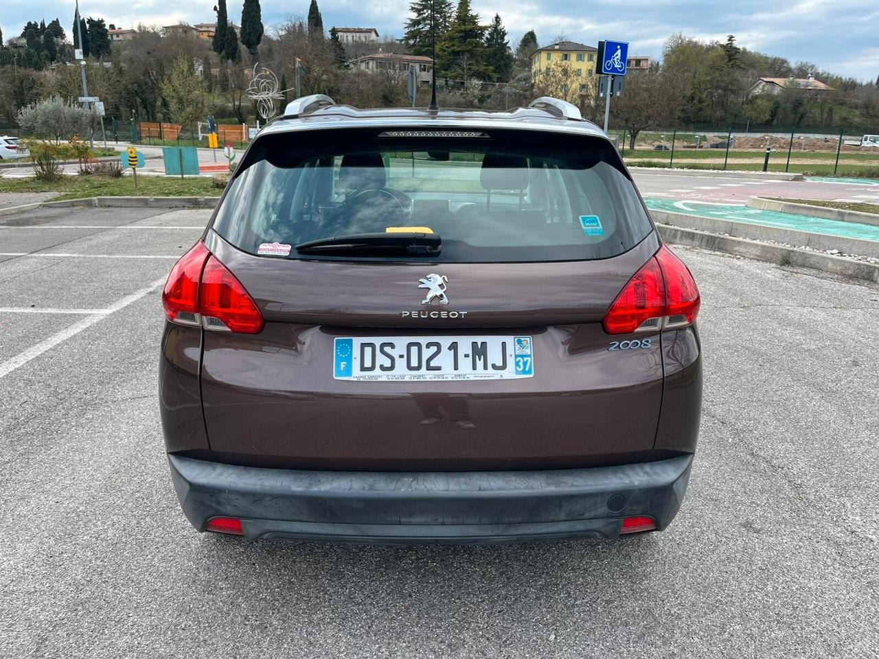 Peugeot 2008 1.4 HDi - 2015