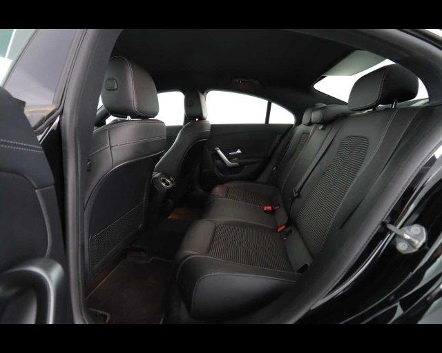 MERCEDES-BENZ CLA 180 d Automatic Premium