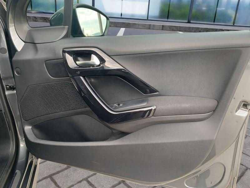Peugeot 208 PureTech 82 5 porte Active