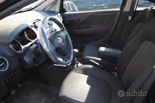 Fiat Punto street