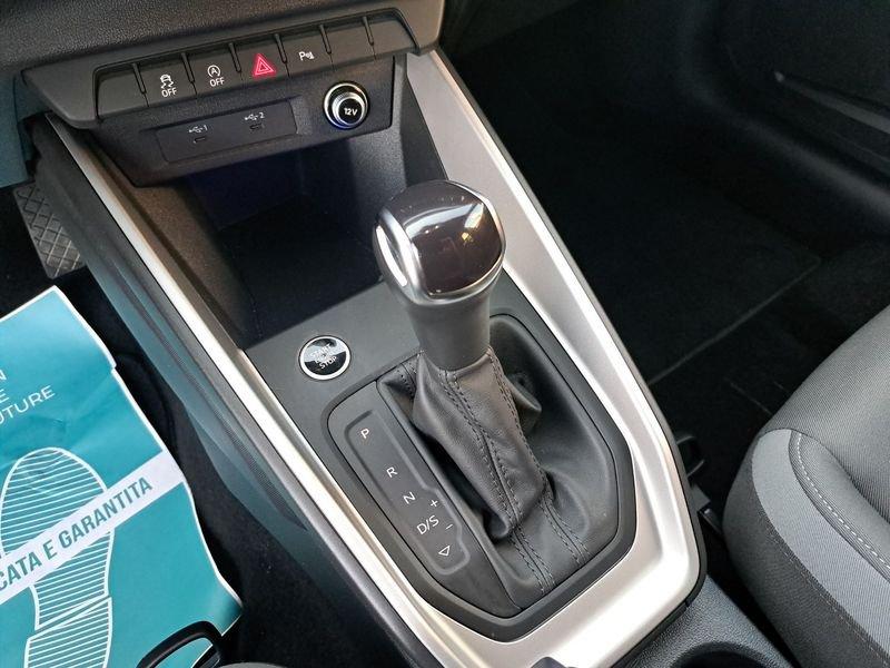 Audi A1 Sportback 30 TFSI S tronic Identity Black