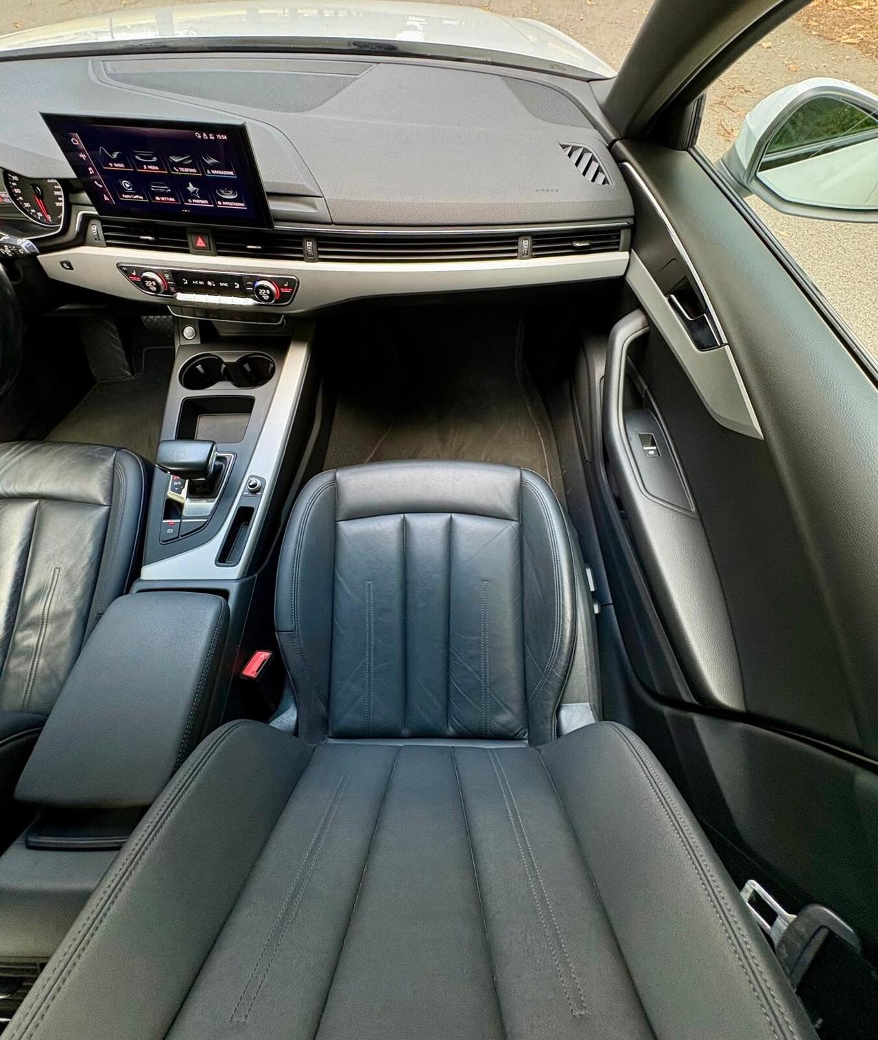 Audi A4 Avant 35 TDI/163 CV S tronic Business Advanced