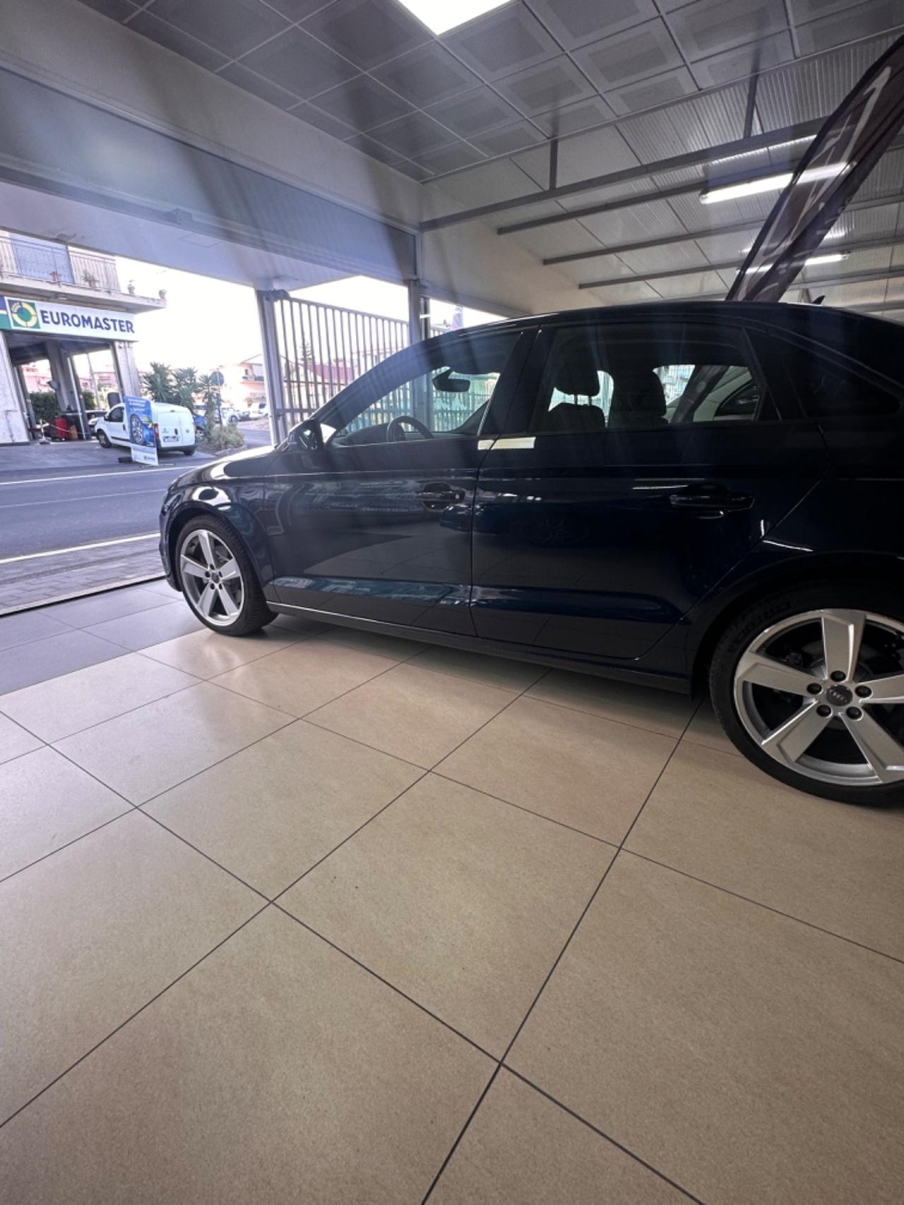 Audi A3 SPB 35 TDI S tronic Business Advanced