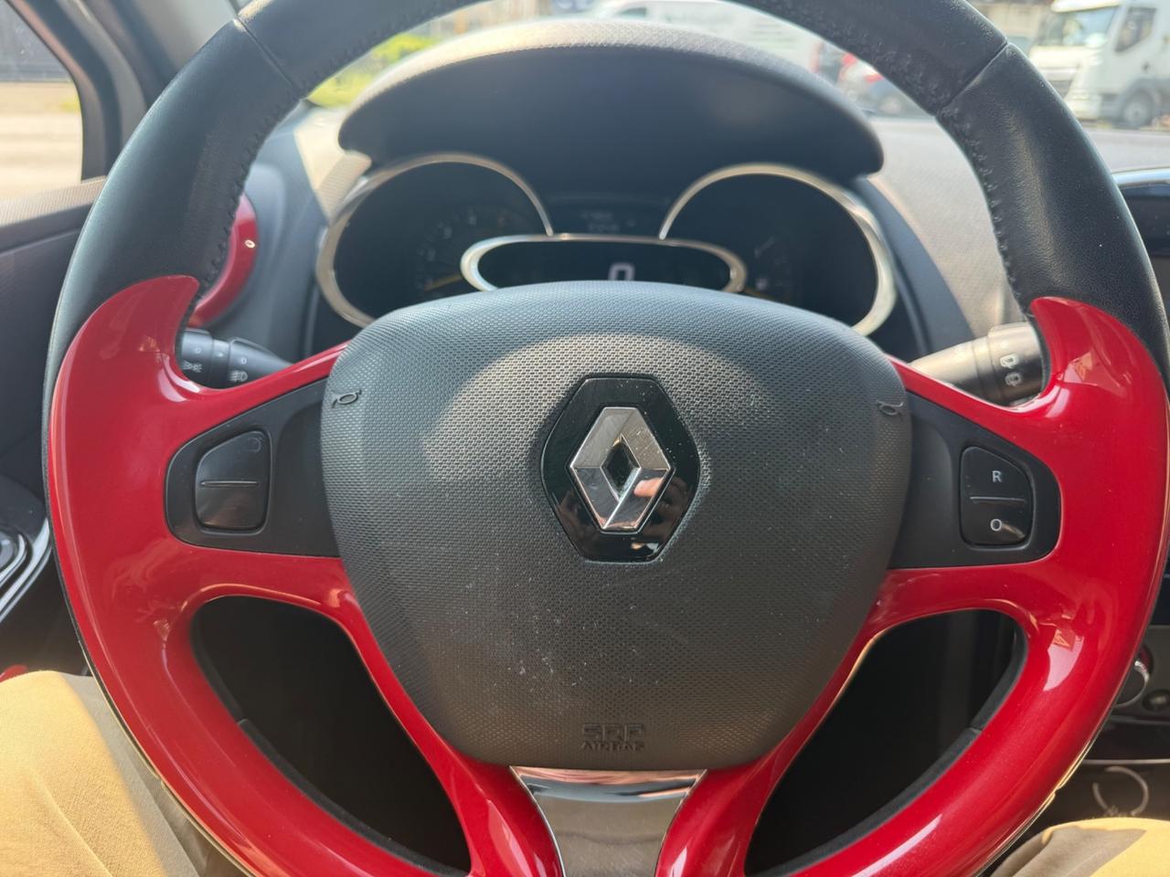 Renault Clio 1.5 dCi 8V 75CV 5 porte Wave