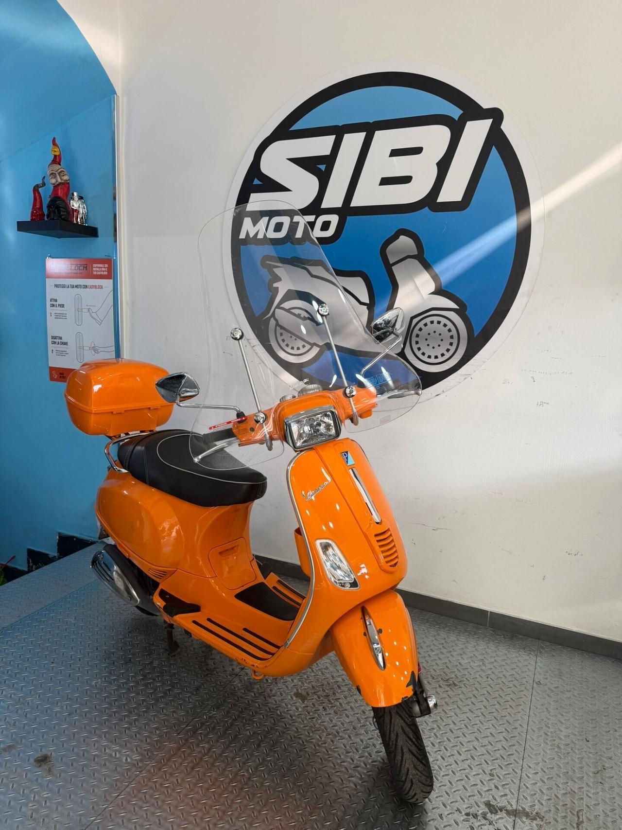 Piaggio Vespa 50 Primavera