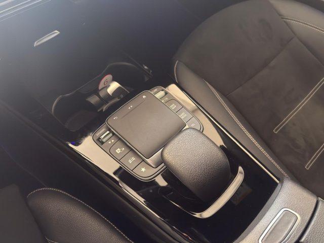 MERCEDES-BENZ A 180 d Automatic AMG Line EDITION