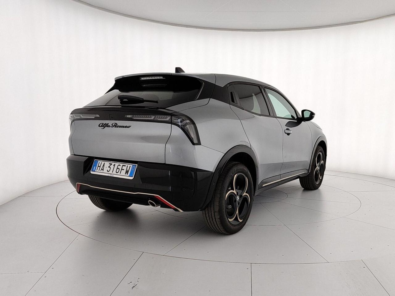 Alfa Romeo Junior 1.2 145 CV Hybrid eDCT6 Q4 Intensa
