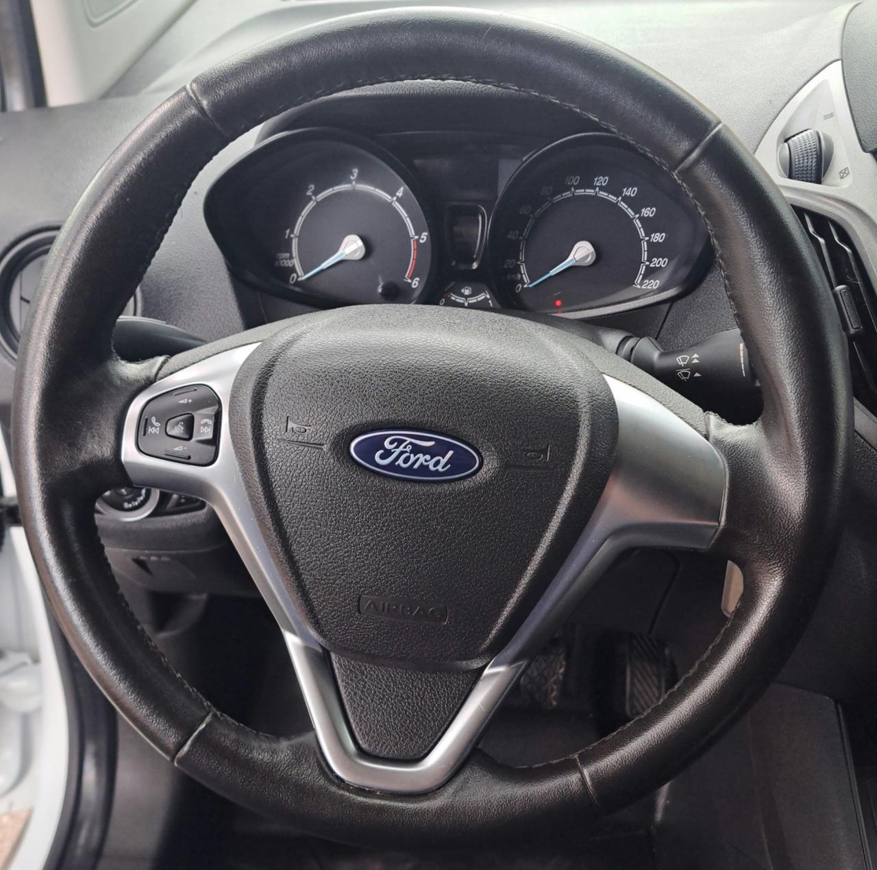 Ford Transit Courier Transit Courier 1.5 TDCi 100CV Van Trend