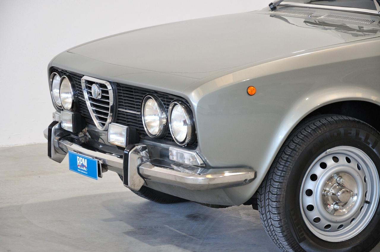 Alfa Romeo 2000 berlina targhe nere ASI CRS