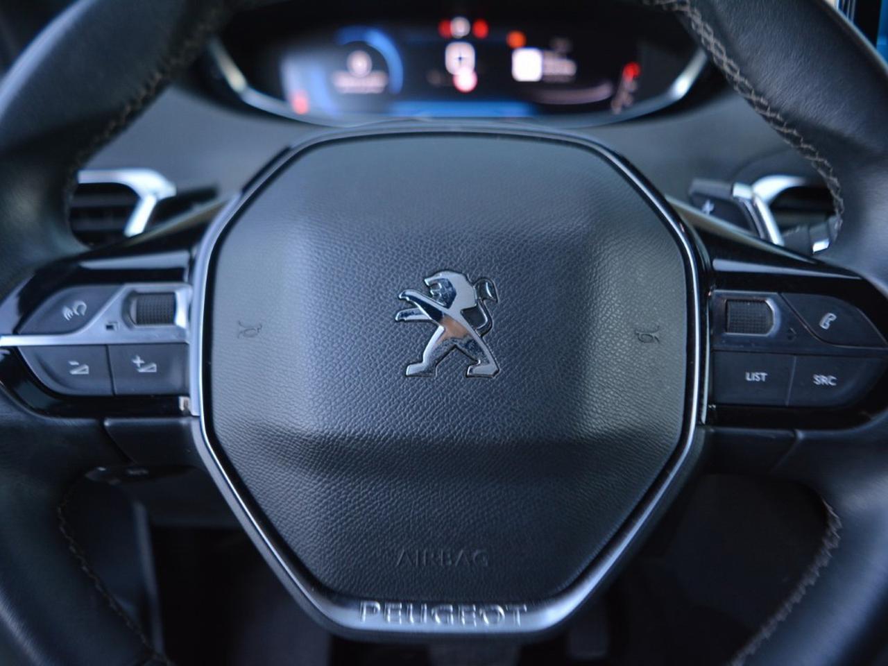 Peugeot 3008 1.2 puretech turbo allure pack eat8 s&s